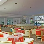 亚历山德拉海滩酒店 公寓式酒店 3*