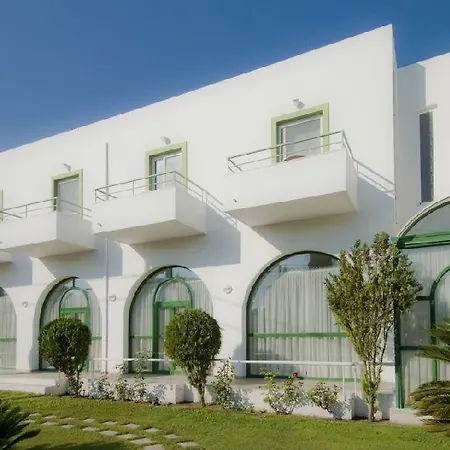 Alexandra Apartahotel Cos