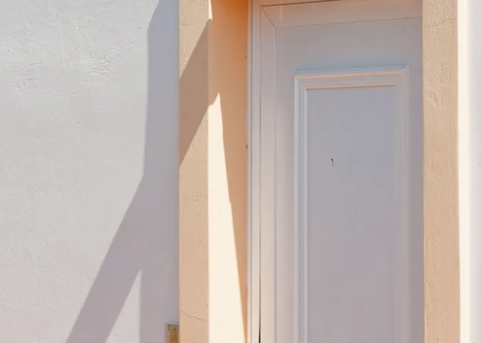 Alexandra Aparthotel 3*