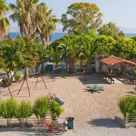 Alexandra 3* 코스 타운