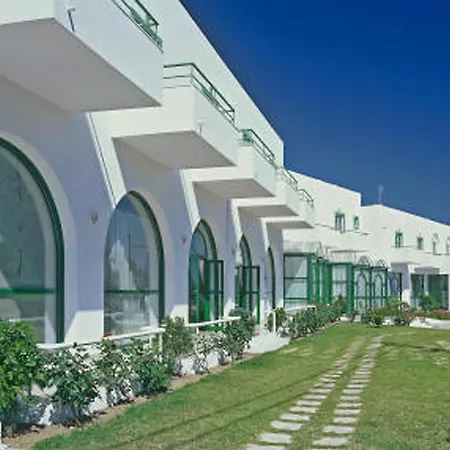 Alexandra アパートホテル 3*