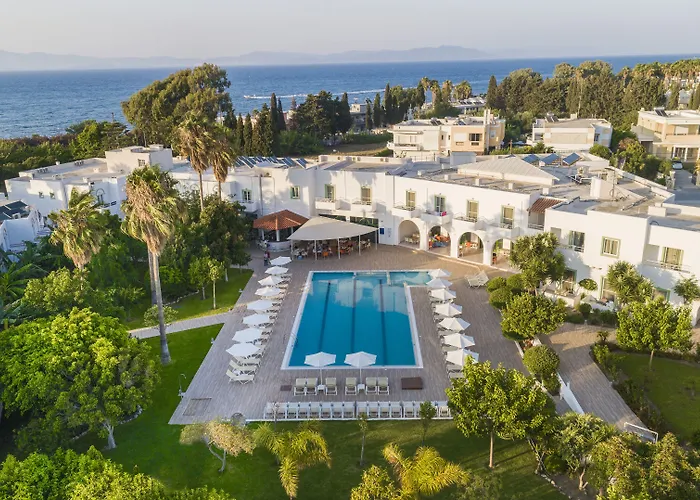 Apartahotel Alexandra 3*