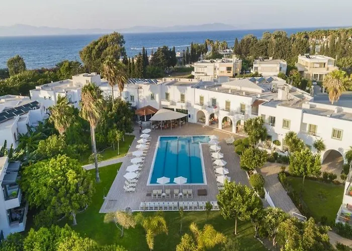 Alexandra Apartahotel